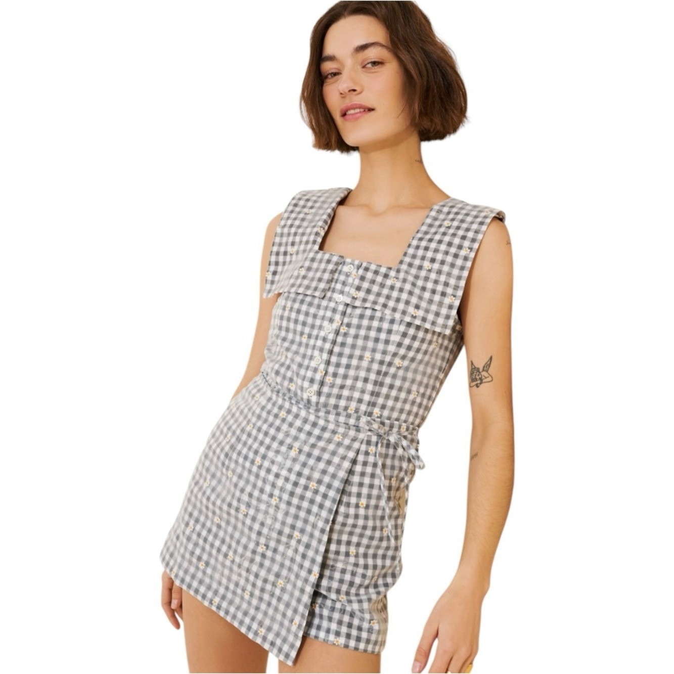 Anna Sui Daisy Embroidered Chiffon Gingham Tie Apron Romper 8 M Whimsygoth